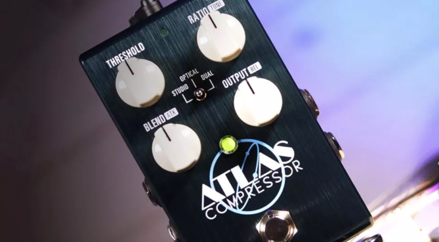 La pédale Source Audio Atlas Compressor offre une compression de qualité studio
