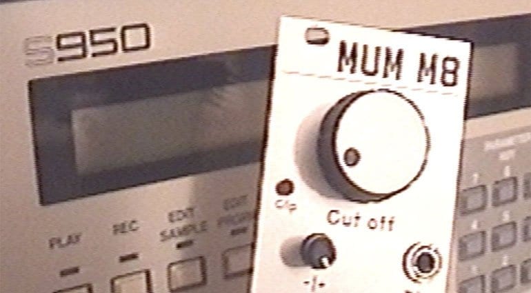 ALM MUM M8