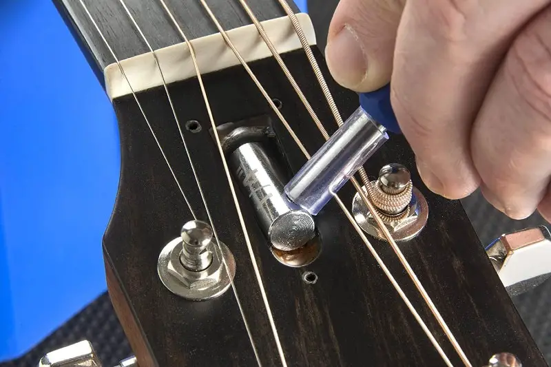 outil de truss rod de guitare