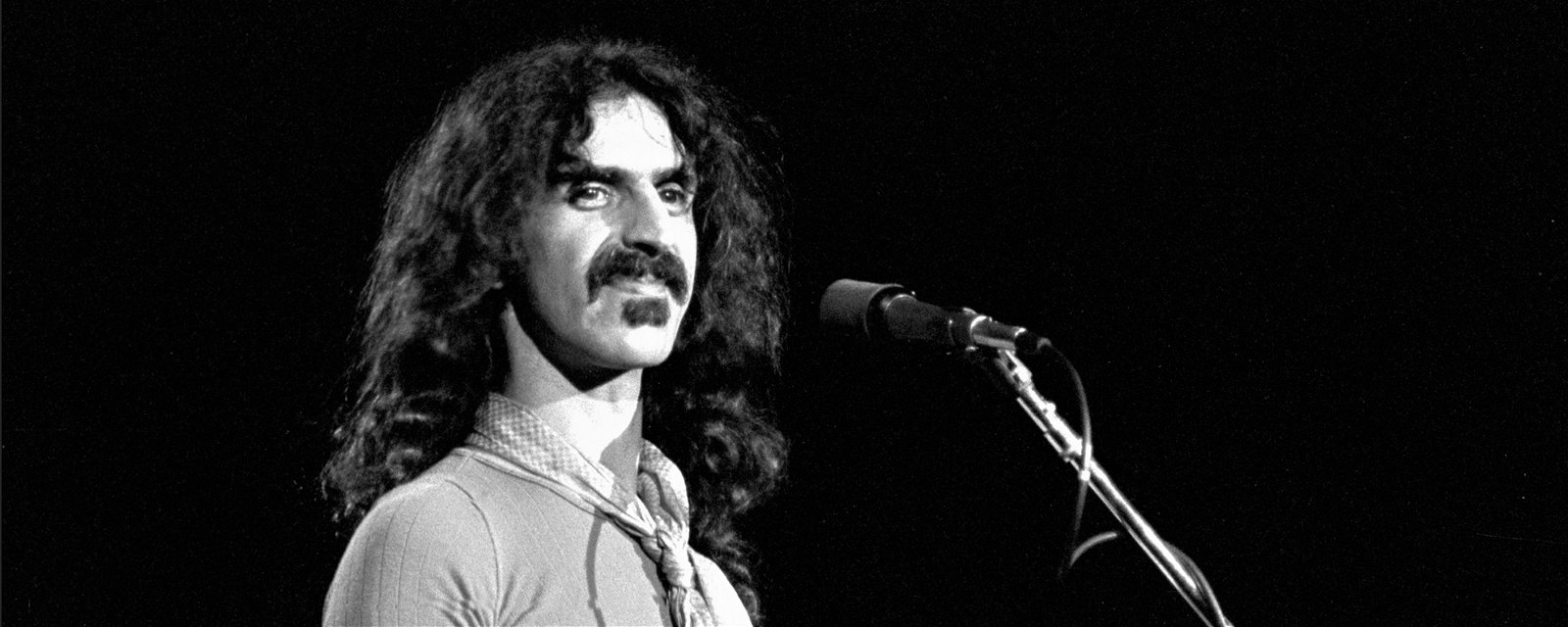 "Over-Nite Sensation" de Frank Zappa fête ses 50 ans avec la sortie "Deluxe"