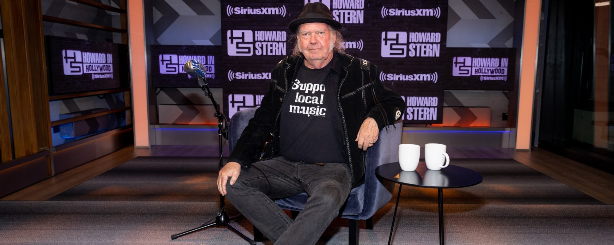 Neil Young et Crazy Horse annoncent la tournée Love Earth pour 2024