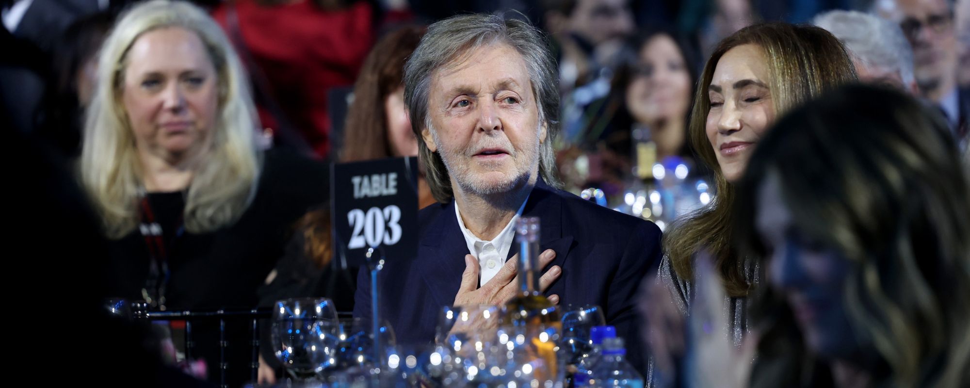 L’œuvre interdite de Paul McCartney profitera de toute façon à War Child