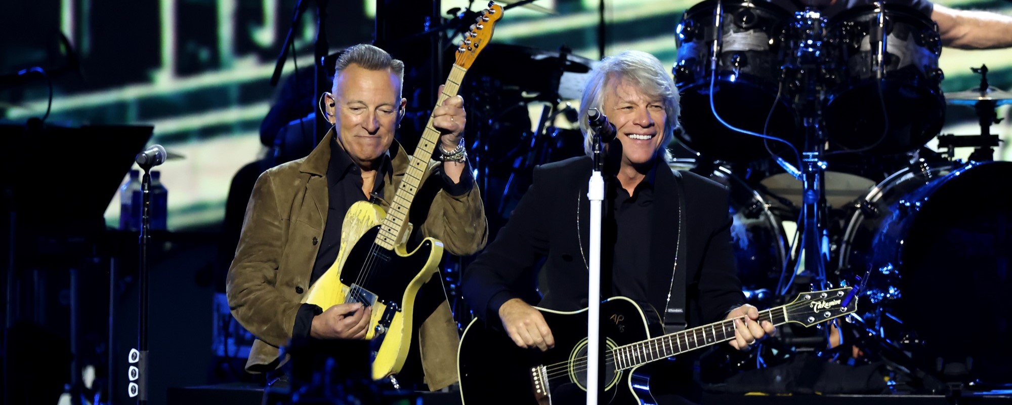 Jon Bon Jovi révèle que lui et Bruce Springsteen font de longs trajets ensemble et discutent simplement