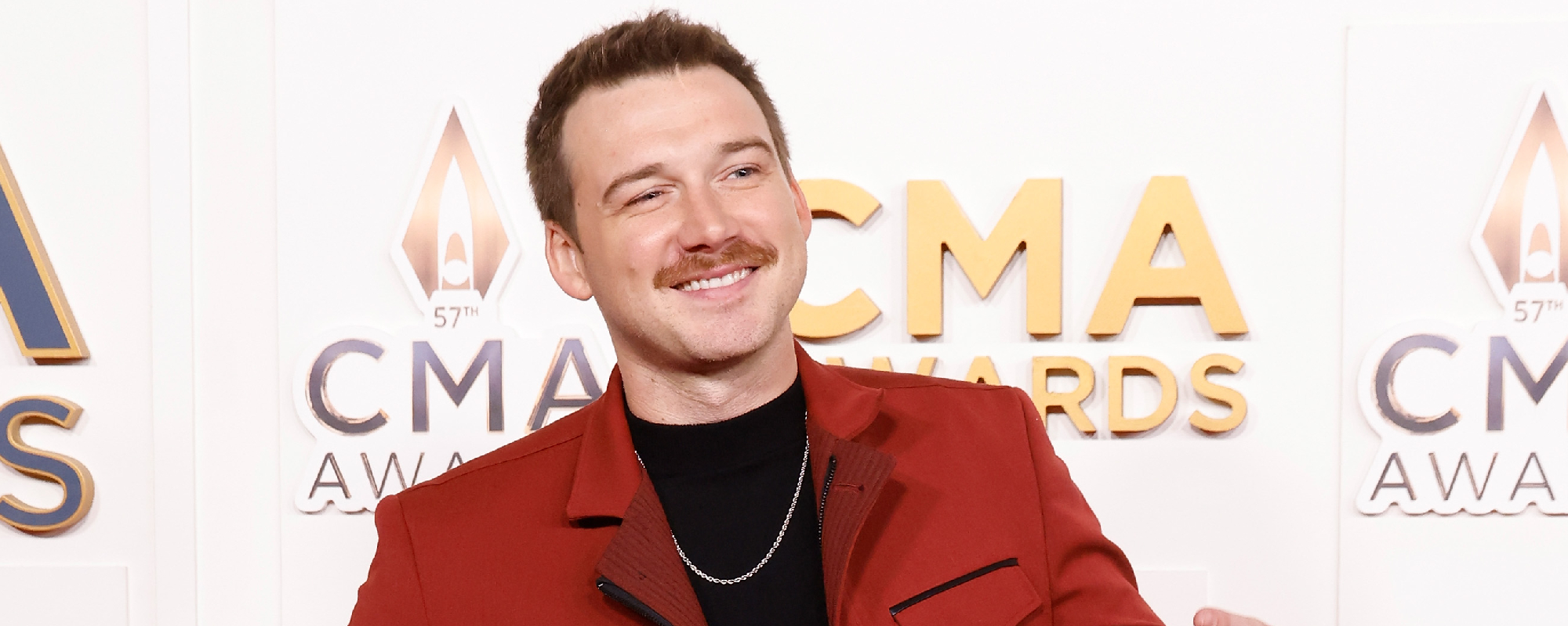 Morgan Wallen (en quelque sorte) reconnaît sa victoire sur l'artiste de l'année CMA - quatre mois plus tard