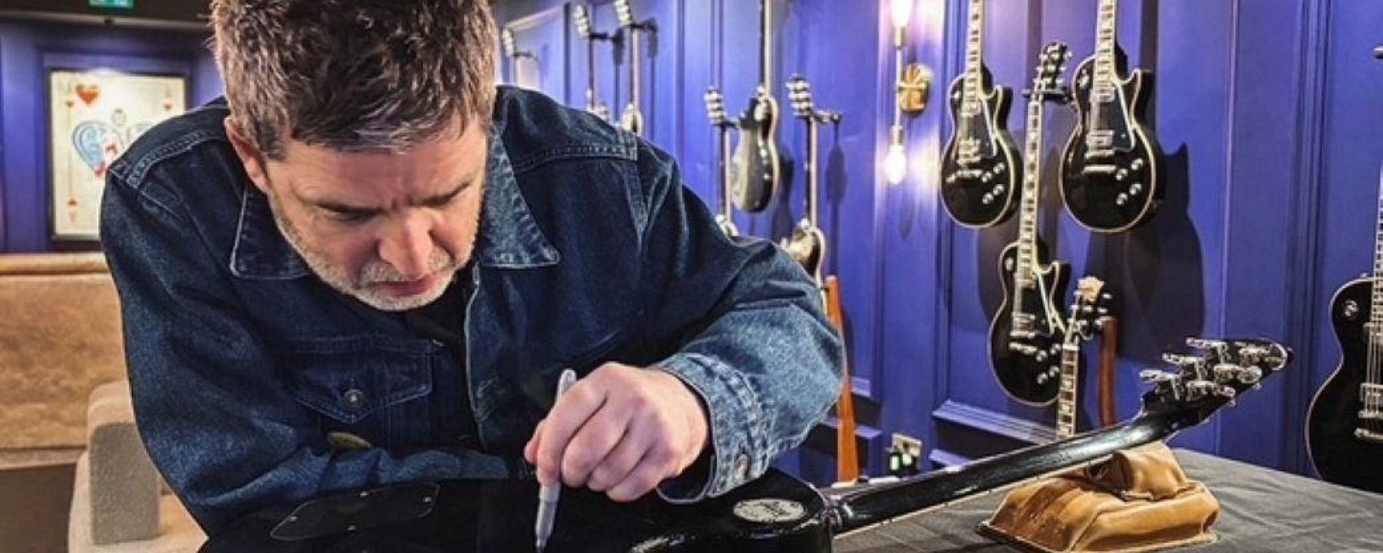 "L'équipe l'a certainement cloué": Gibson n'a fait que 25 de ces NOel Gallagher Signature Les Pauls, et je regarde en colère