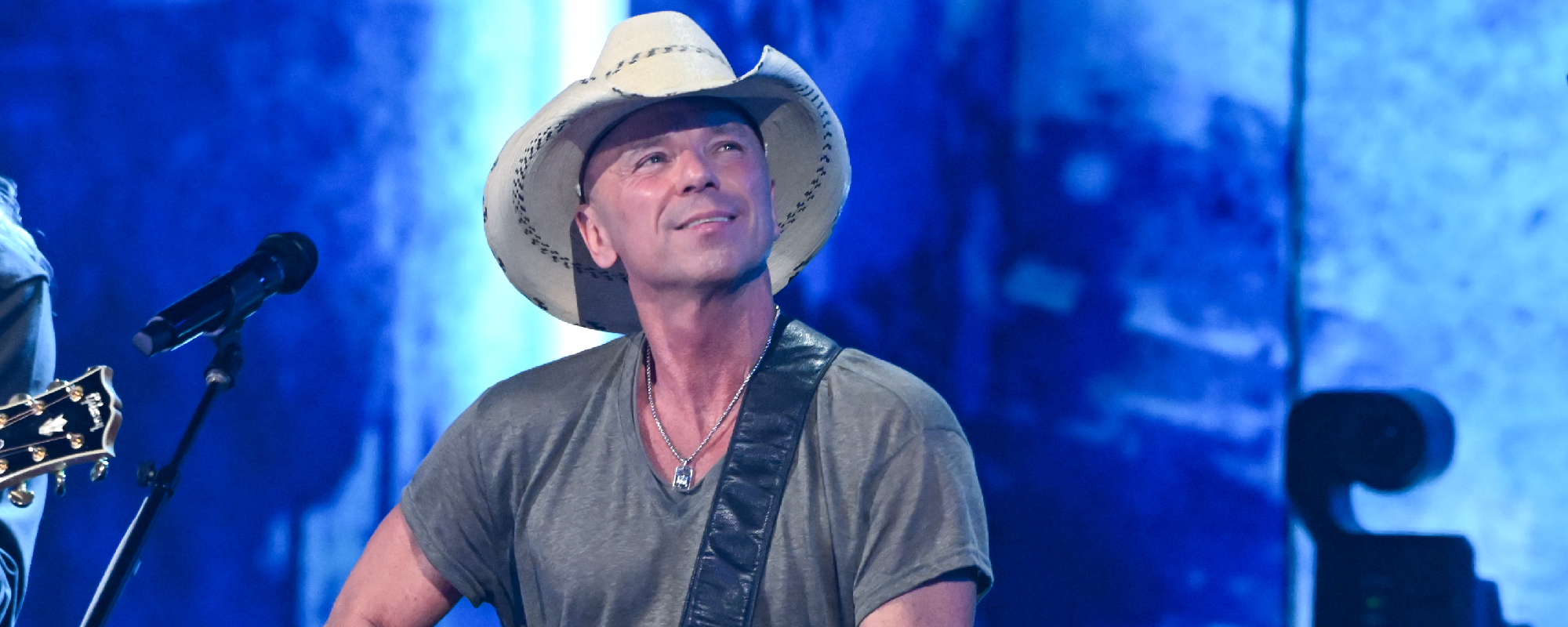 Phil Vassar explique pourquoi Kenny Chesney appartient au Temple de la renommée de la musique country