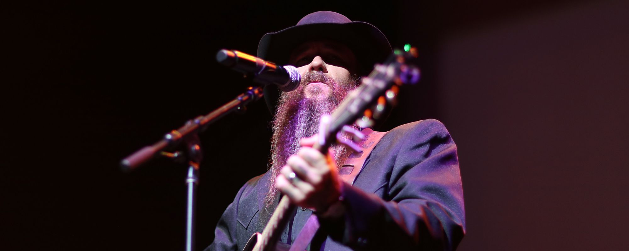 Cody Jinks redéfinit le sens de « In My Blood » avec l'aide de son fils de 12 ans