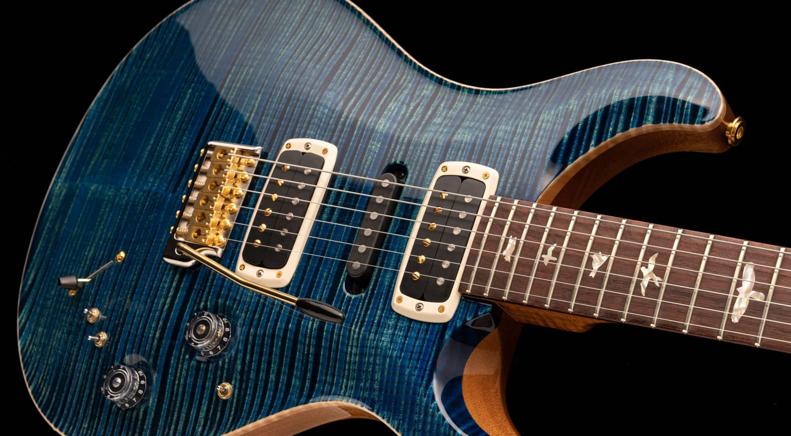 Experience PRS 2020 Modern Eagle V River Blue