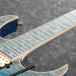 Ibanez J Custom 2020, touche en érable Birdseye, incrustation de position de points en nacre