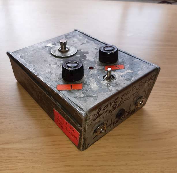Lot 42 - Sovtek Big Muff de Thurston Moore