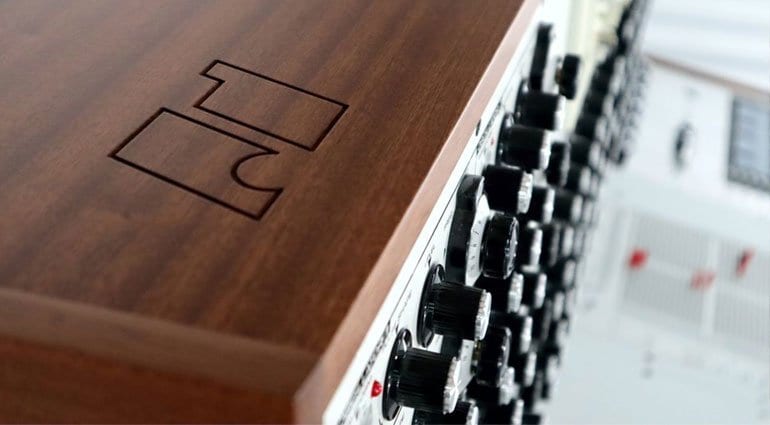 Analogue Solutions Colossus