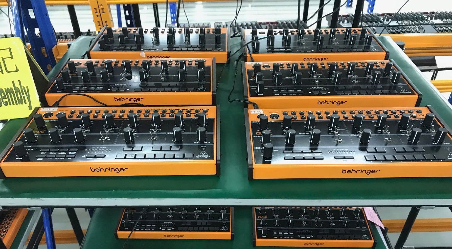 Behringer Crave