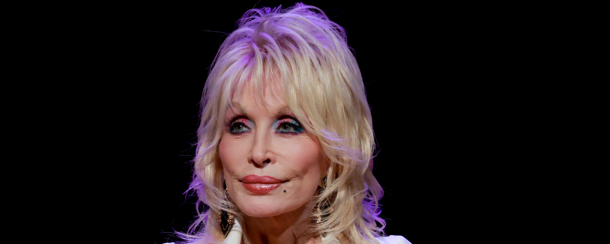 Dolly Parton révèle la partie de sa comédie musicale de Broadway qui la fait « pleurer à chaque fois » – et c'est à la fois déchirant et attachant