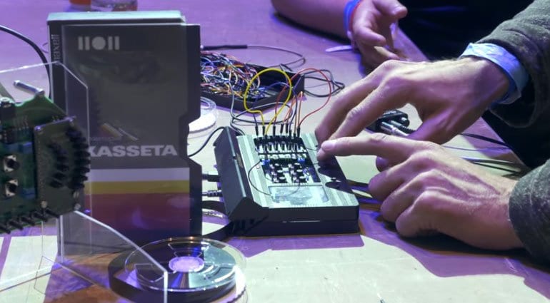 NonDestructive Design Kasetta