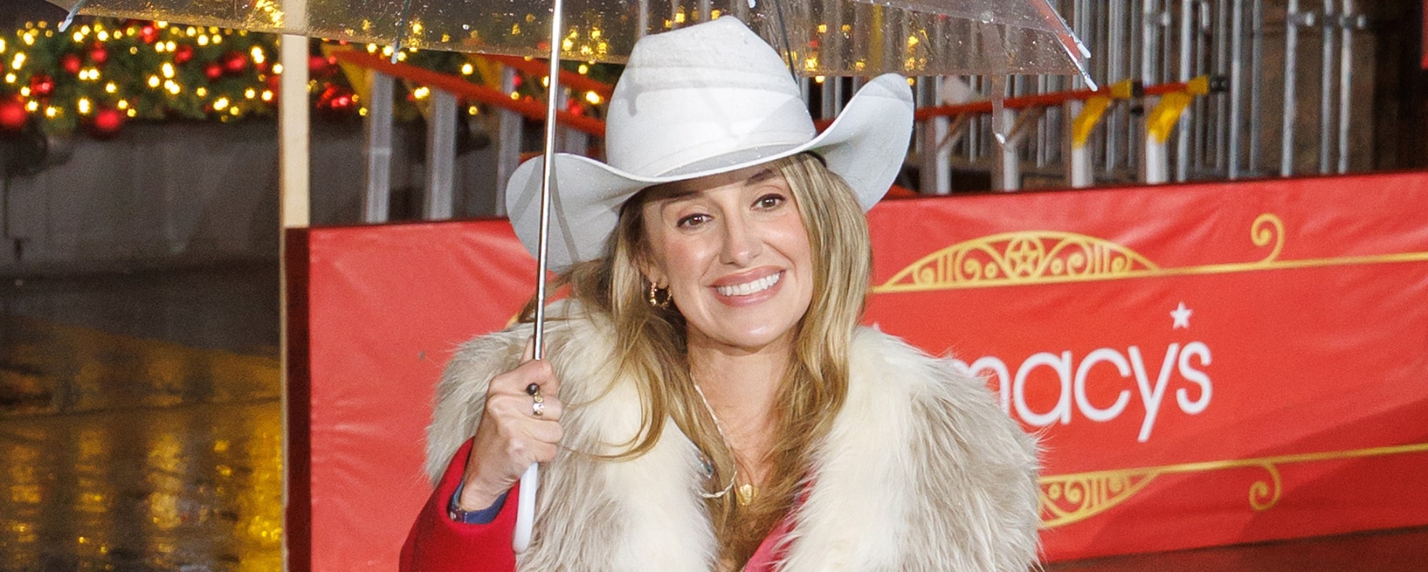 Lainey Wilson fait ses débuts au défilé de Thanksgiving de Macy, cochant un autre élément de sa liste de choses à faire