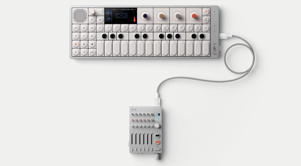 Champ Teenage Engineering OP-1 avec TX-6