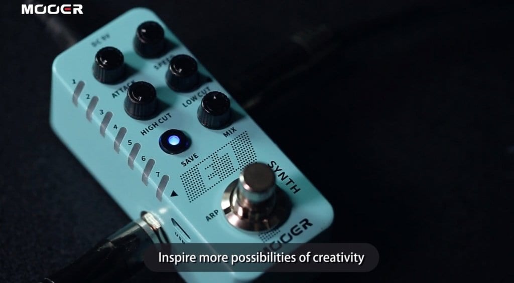 Mooer E7 Synth pedal