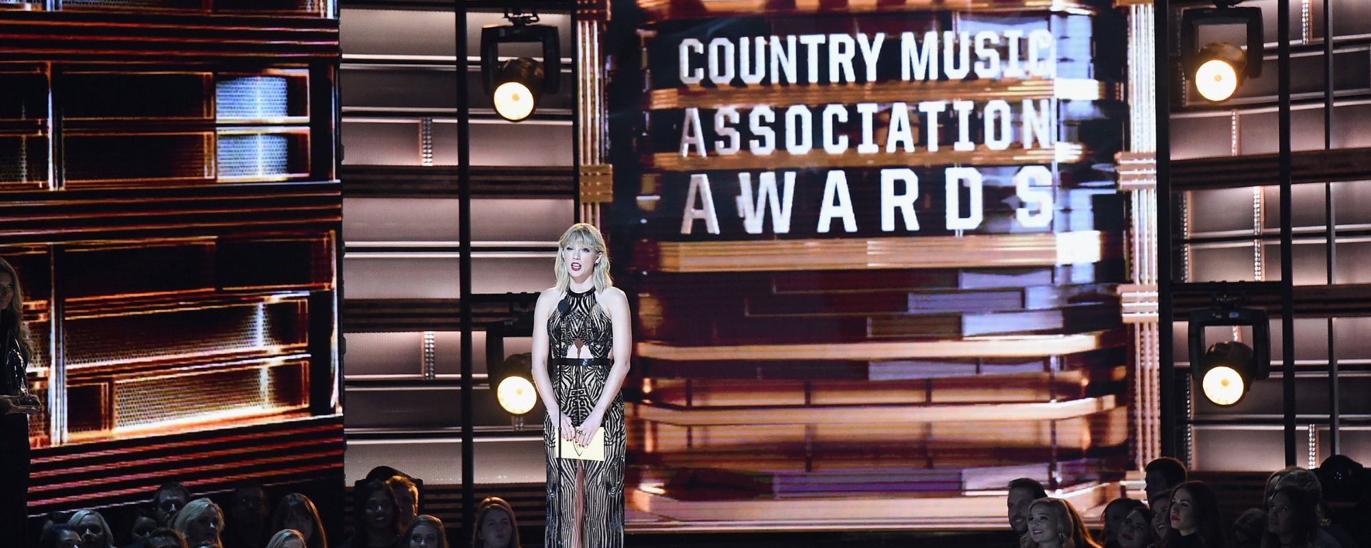 Cette star country vient d'accomplir quelque chose que personne n'a fait depuis Taylor Swift
