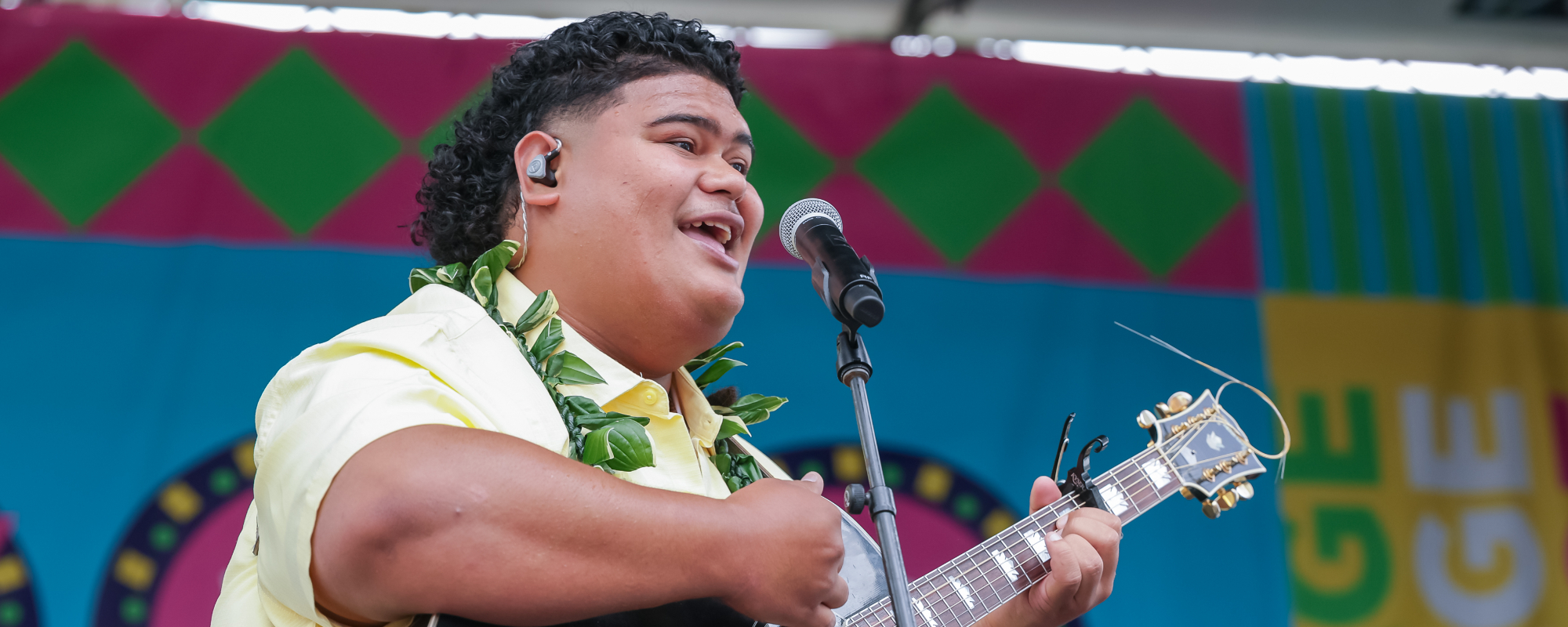 "Forever Baby" : Iam Tongi, gagnant d'American Idol, se fiance