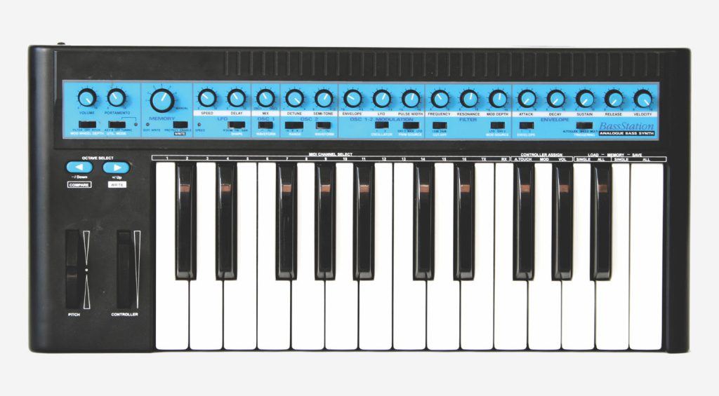 Station de basse Novation