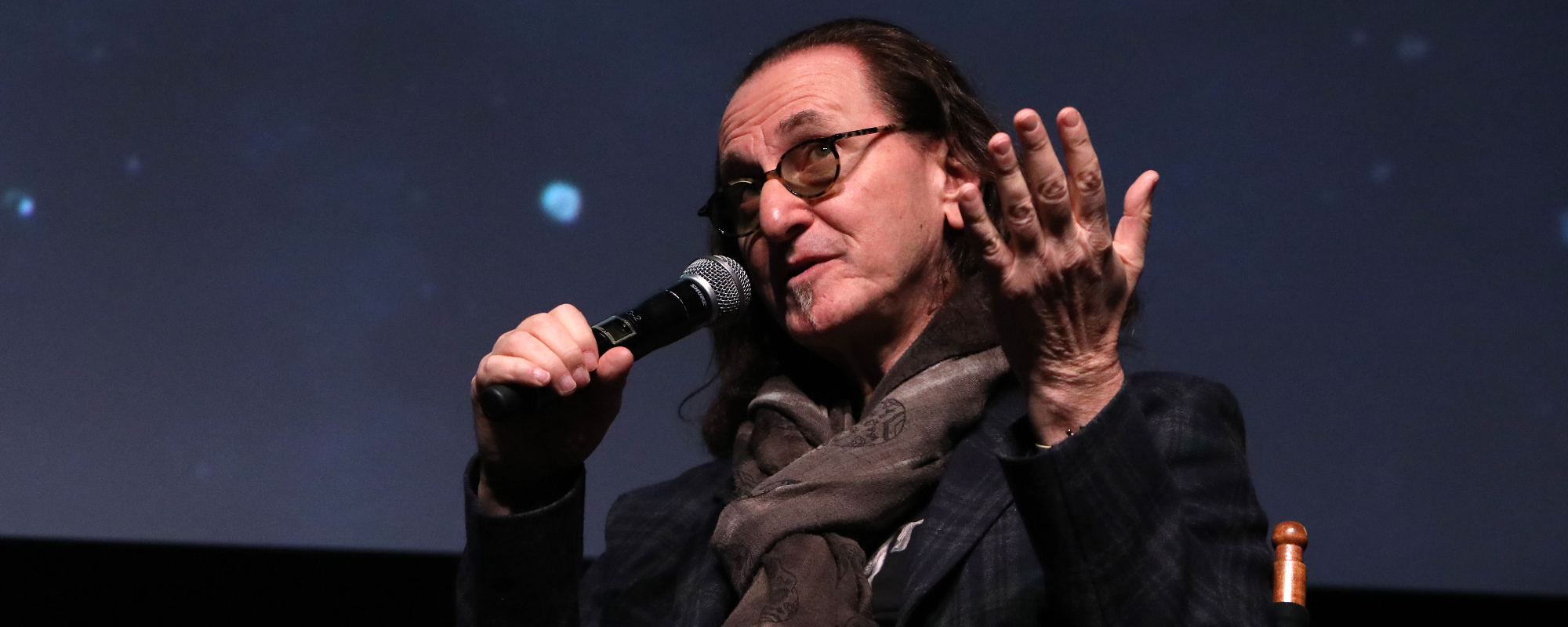 Geddy Lee évoque la possibilité d'une nouvelle musique Rush, tant qu'ils survivent aux tournées