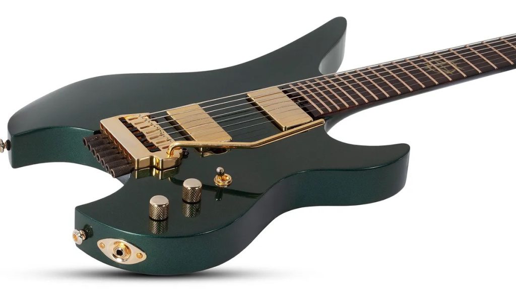 Synyster Gates Custom 7-TR sans tête. Vert chêne métallisé.01 Vert chêne métallisé
