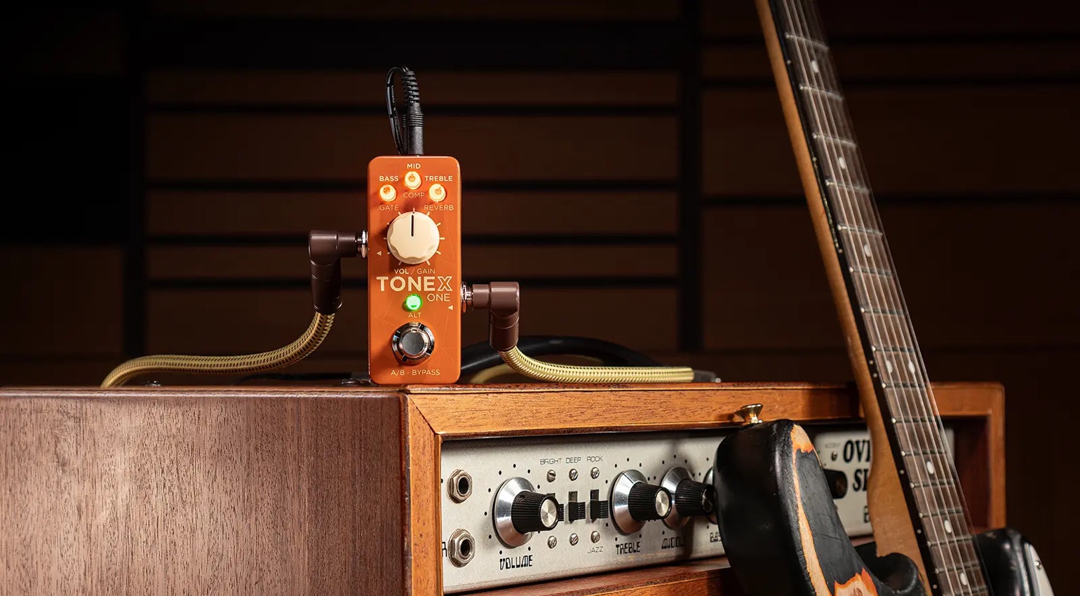 IK TONEX ONE Double Special: D-Tones in Mini Pedal