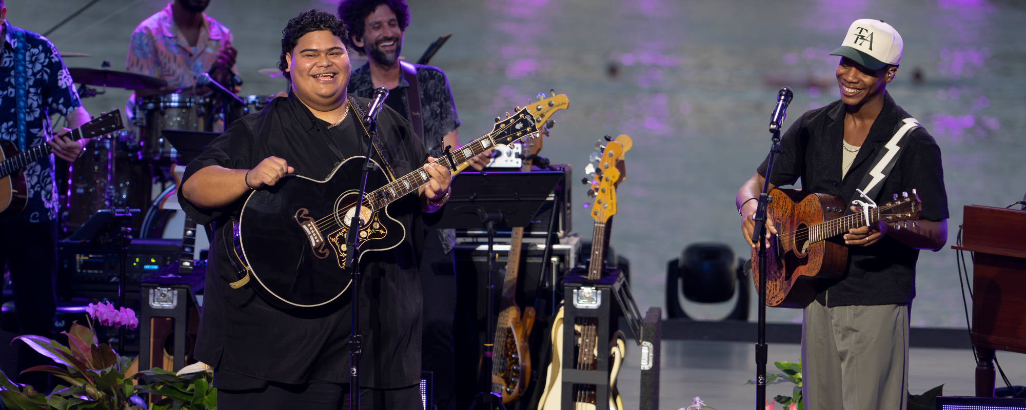 Iam Tongi Et Artis Anciens D American Idol Reviennent Au Iam Tongi Et Artis Anciens DAmerican Idol Reviennent Au 