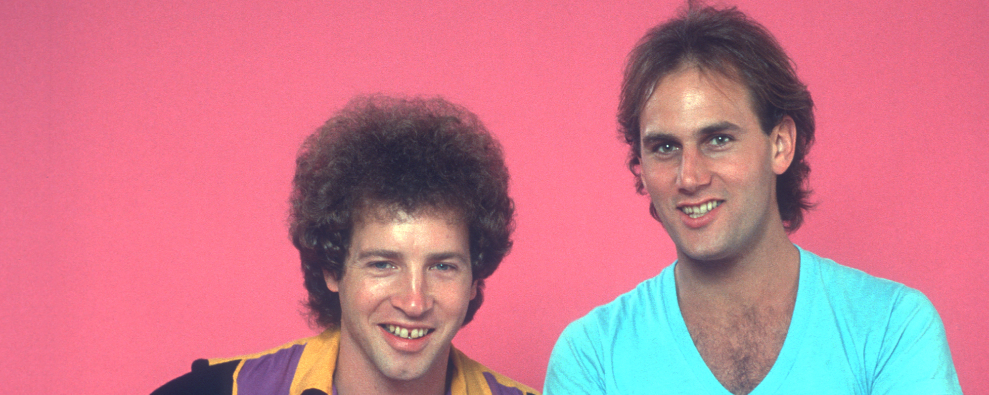 Le numéro de téléphone le plus célèbre de Tommy Tutone, « 867-5309 », devient un nouveau service d'assistance téléphonique contre le cancer