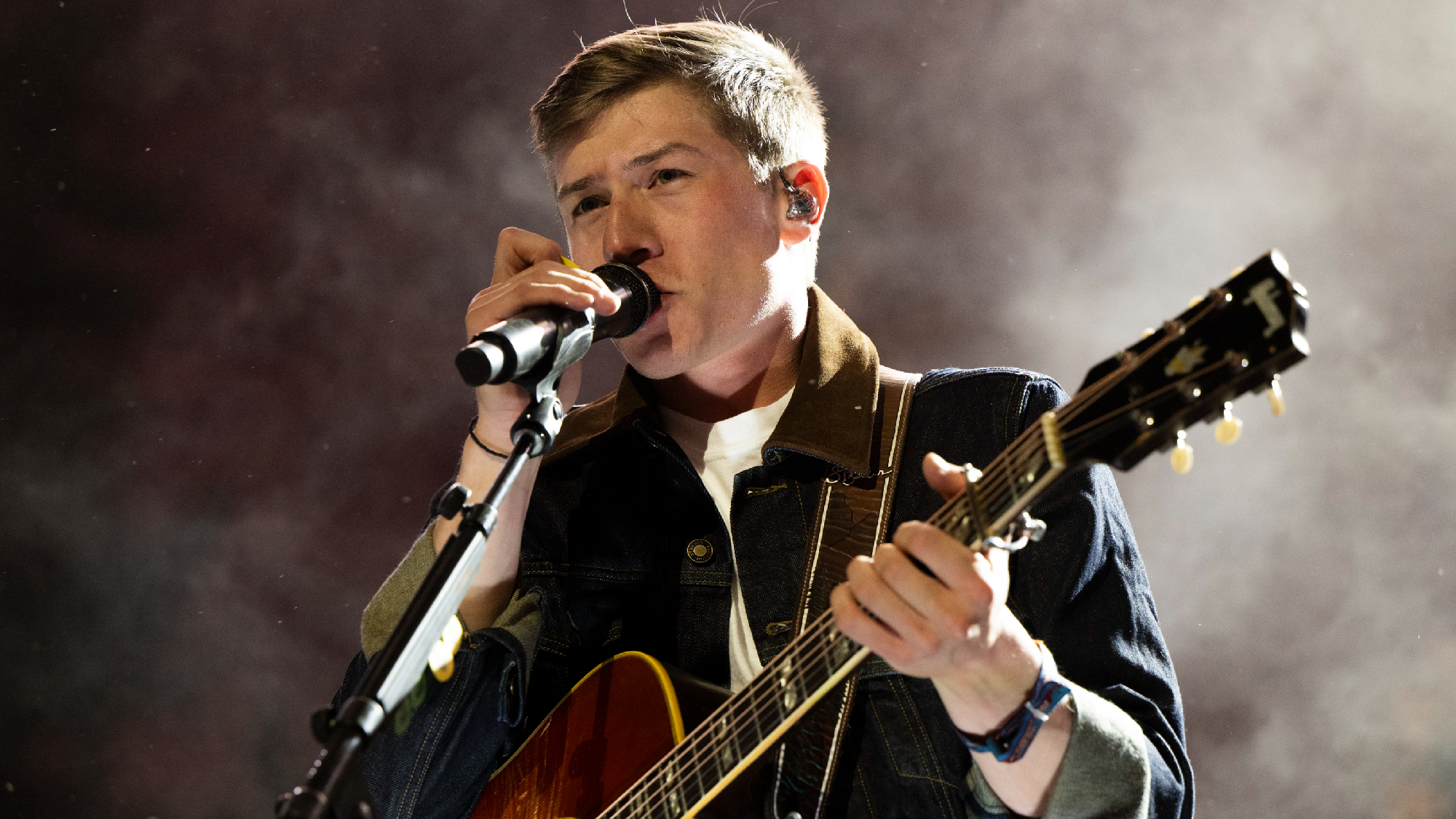 Country Star transforme la diligence en un moment sincère de révélation du genre