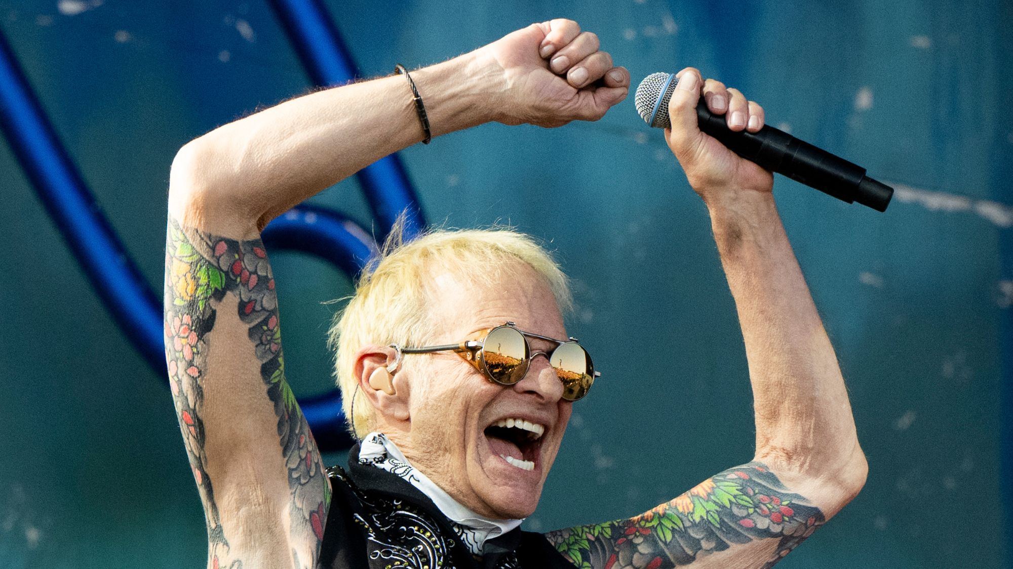 David Lee Roth dépoussière cette coupe profonde de Van Halen pour la soirée d'ouverture de la tournée 2026