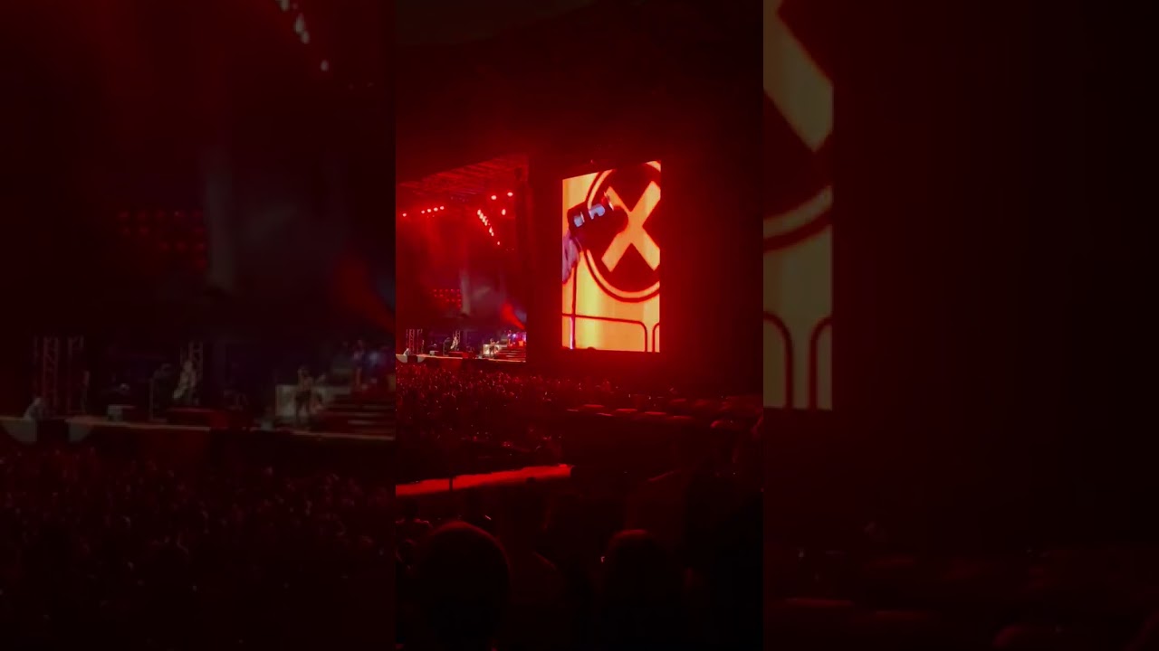 Guns N' Roses apporte de l'énergie punk avec une rare reprise des Sex Pistols de 1979 en direct pendant un set de 27 chansons au Brésil