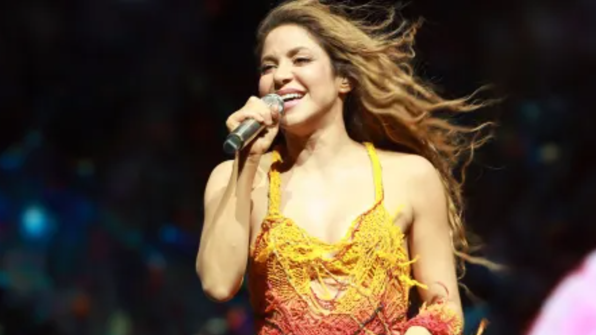 Un membre de l'équipage de Shakira tué lors de l'assemblage de la scène pour un concert massif au Brésil