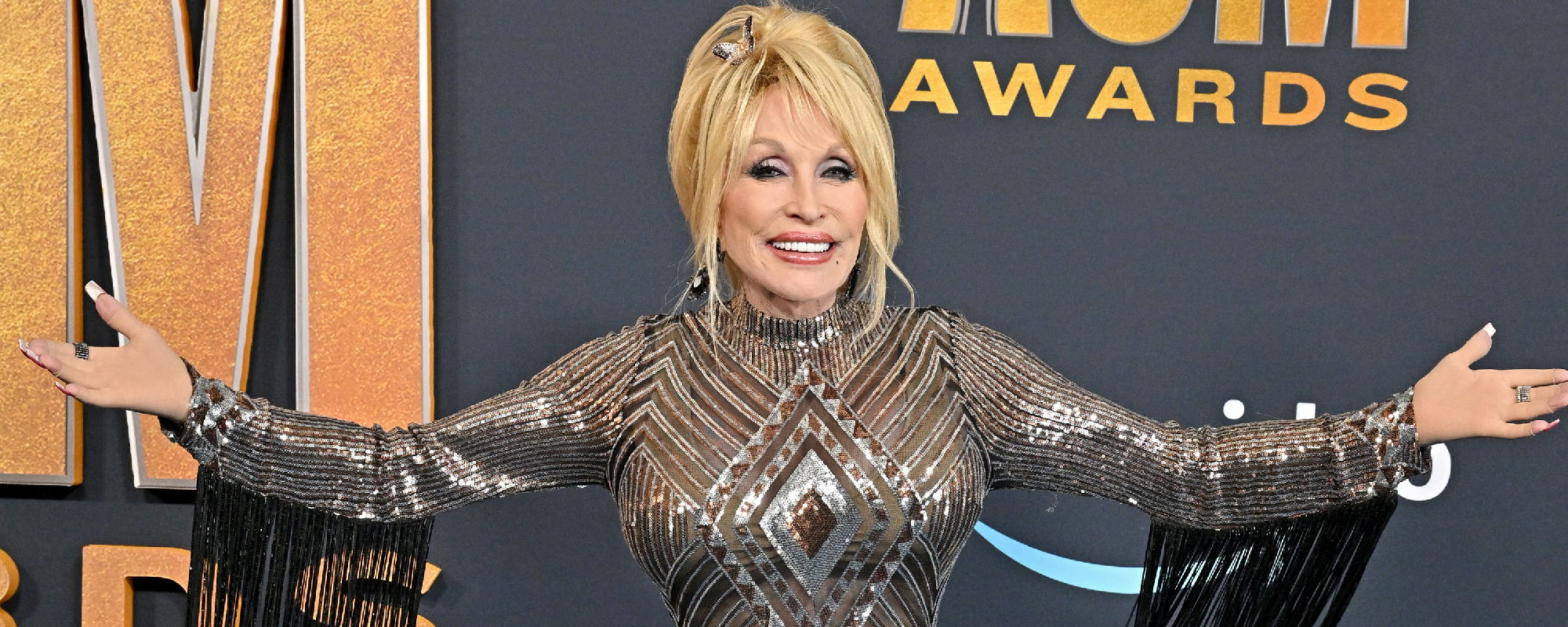 Un nouveau sondage suggère que Dolly Parton pourrait remporter la présidentielle