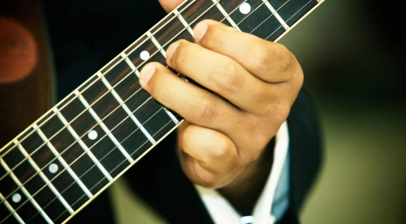 Open String Guitar Riffs: 5 Easy Hooks for Beginners