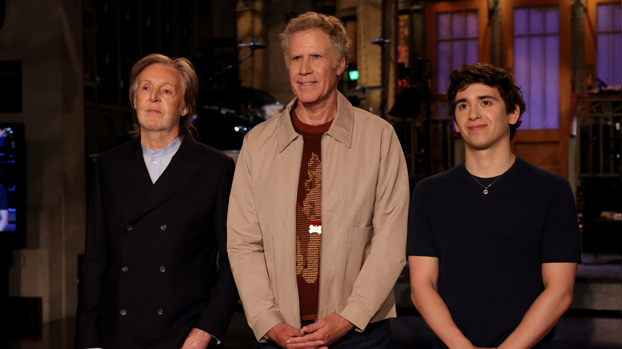 Paul McCartney joue une troisième performance surprise lors de la finale de la saison de "Saturday Night Live"